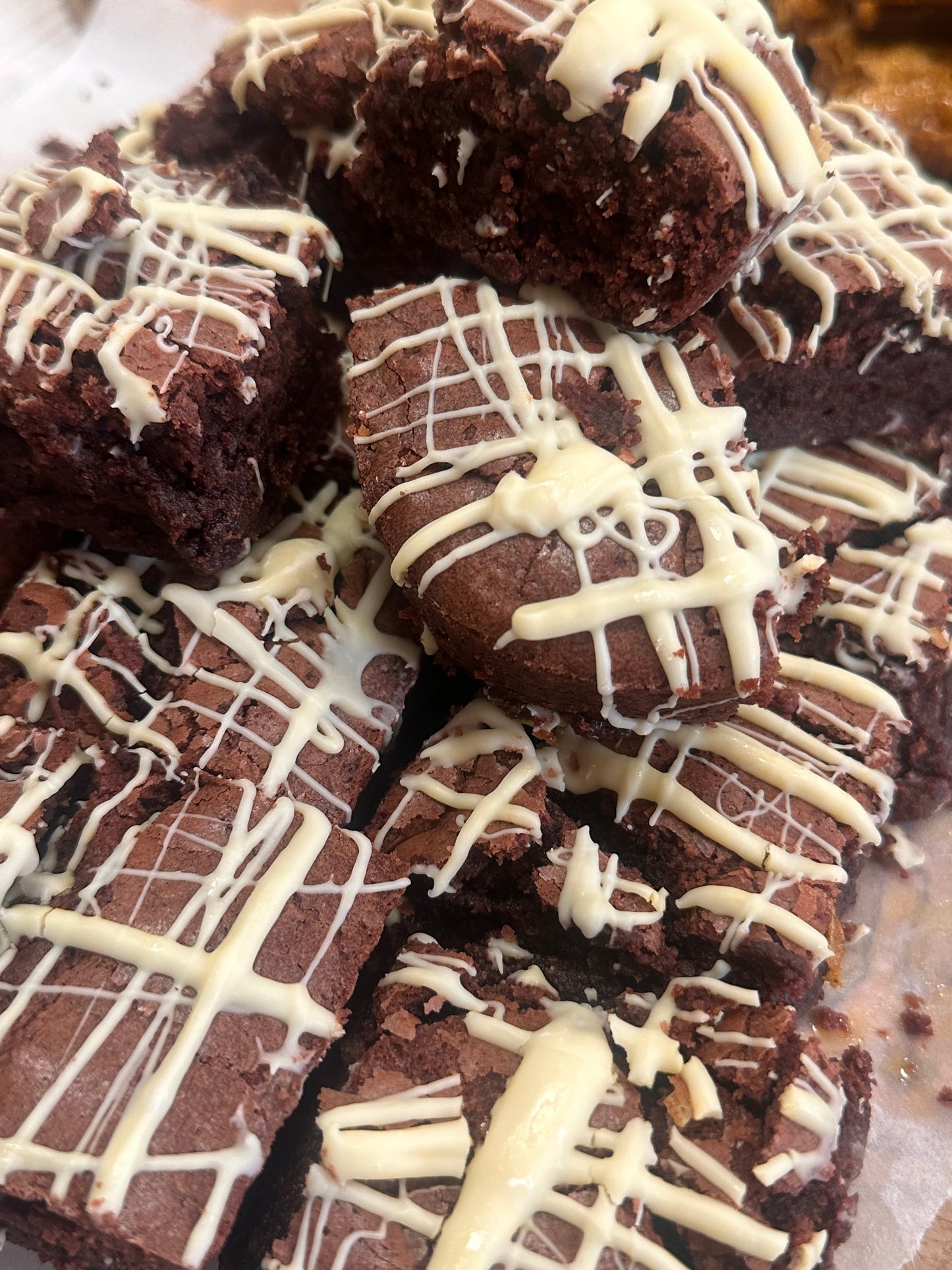 Red Velvet White Chocolate Brownie