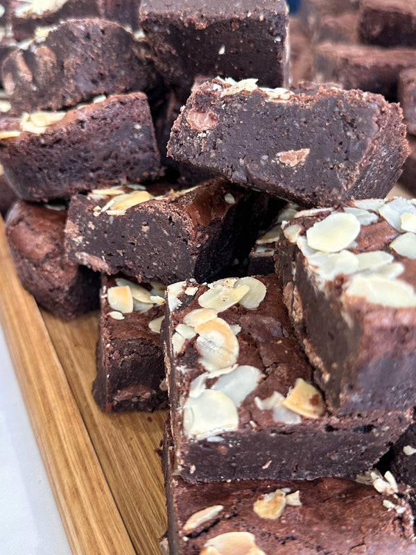 Flaky Almond Brownie